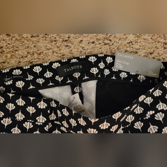 Talbots Dress Pants Capris - Picture 4 of 6